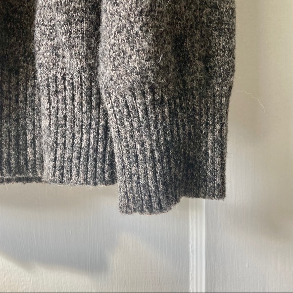 J. Crew Men’s Marled Gray Sweater - Picture 2 of 4